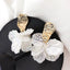 Korean White Shell Flower Petal Drop Earrings For Women 2025 New Statement pendientes Trendy Jewelry