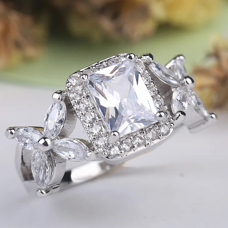 Ring Flower Shape Square Drill Twist Arm Zircon Rings Princess Micro-inlaid Drill Wedding Rings for Women Engagement