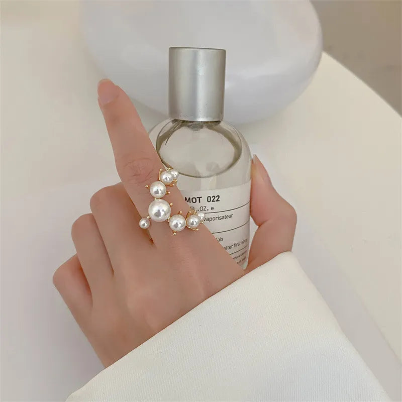 Fashion Minimalist Pearl Beaded Rings for Women Korean C-Shaped Pearl Finger Rings Trend Women Jewelry Gifts
