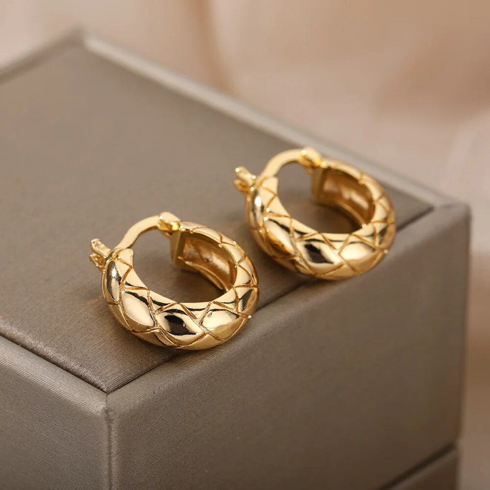 Stainless Steel Snake Hoop Earrings For Women Gold Plated Snake Stud Earring Trendy Design Wedding Party Animal Jewelry Gift