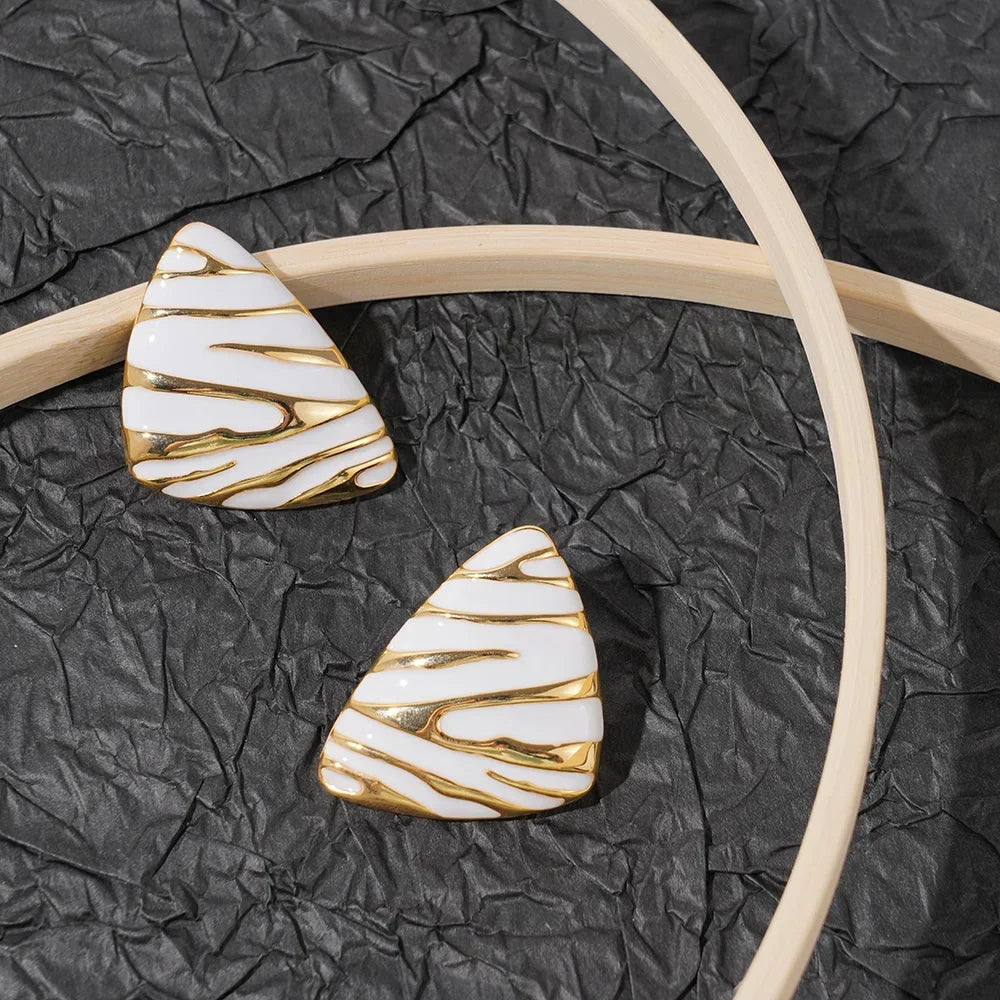 Fashion Geometric texture 18k gold plated individuality Ear studs Waterproof and colorfast Jewelry earrings for women