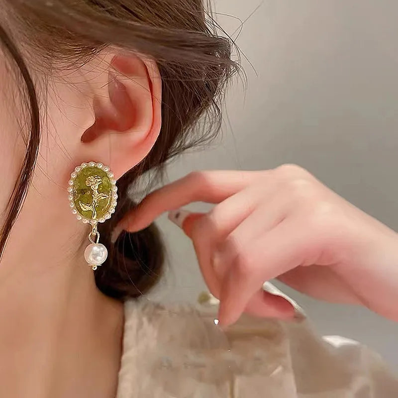 New Elegant Pearl Drop Earring Korean Classic Style Golden Rose Flower Dangle Earrings For Women Jewelry Valentine's Day present