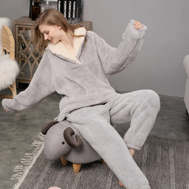 Coral Fleece Adult Blanket Pajamas Women Fall/winter Flannel Pajamas Set Thickened Couple Home Service Pijamas