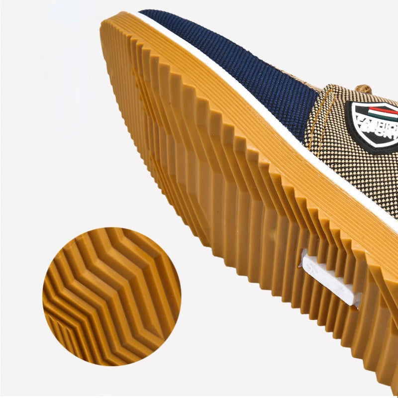 2024 New Men's Canvas Shoes Mesh Breathable Man Casual Sneakers Classic Fashion Men Vulcanized Shoes Lace-up Flat Sneakers Male