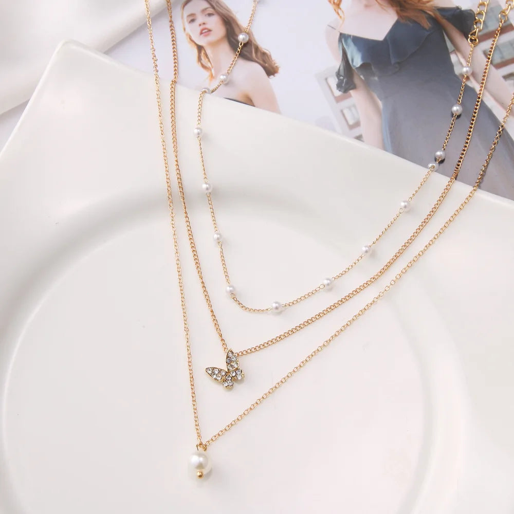 Korean Elegant Pearl Beads Necklace for Women Fashion Rhinestone Shell Heart Pendant Necklace Girl Charms Vintage Choker Jewelry