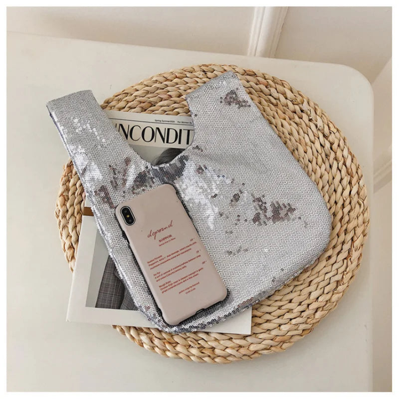 Ladies Trendy Fashion Reversible Sequin Evening Clutch Purse Women Girls Small Glitter Wrist Knot Bag Designer Bags Luxury 2023