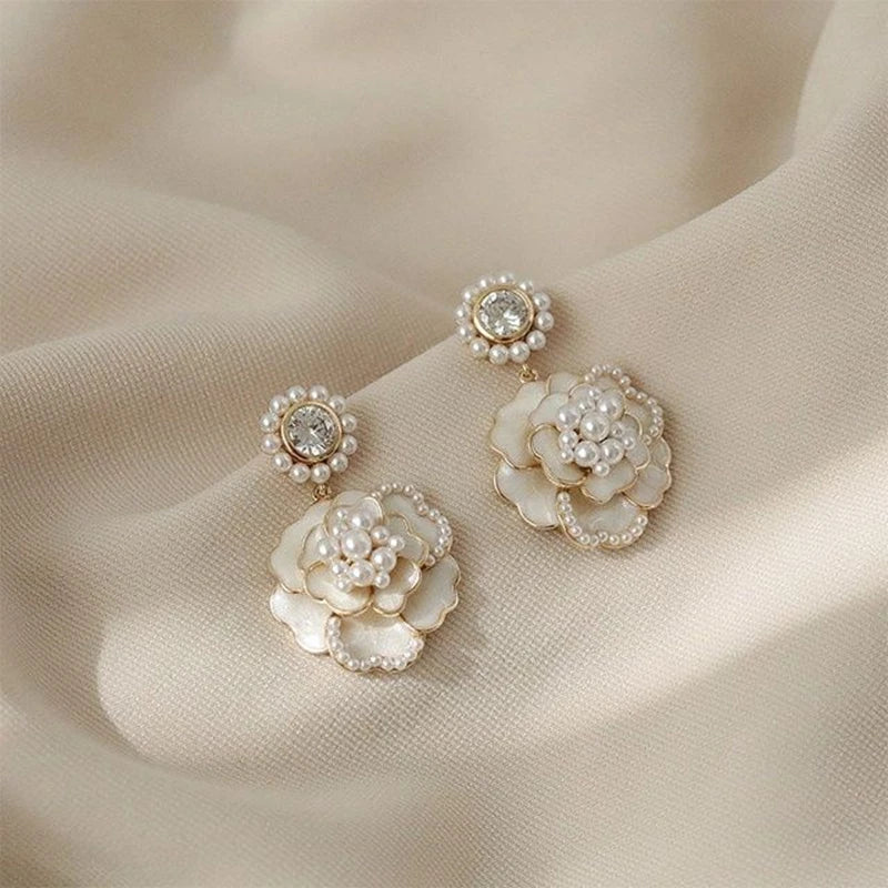 Korean Fashion Imitation Shell Pearl Dangle Earrings for Women Crystal Zirconia Flower Wedding Bridal Earring Party Accessories