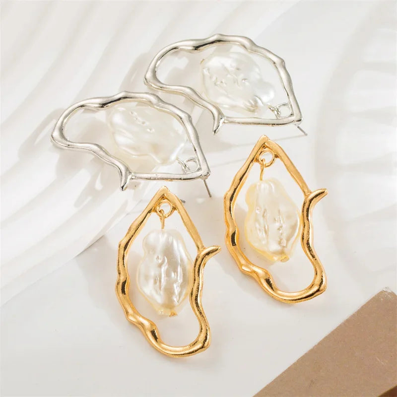 Imitation Pearl Earring for Women Gold Color Round Stud Earrings Korean Delicate Irregular Design Unusual 2024 Fashion Jewelry