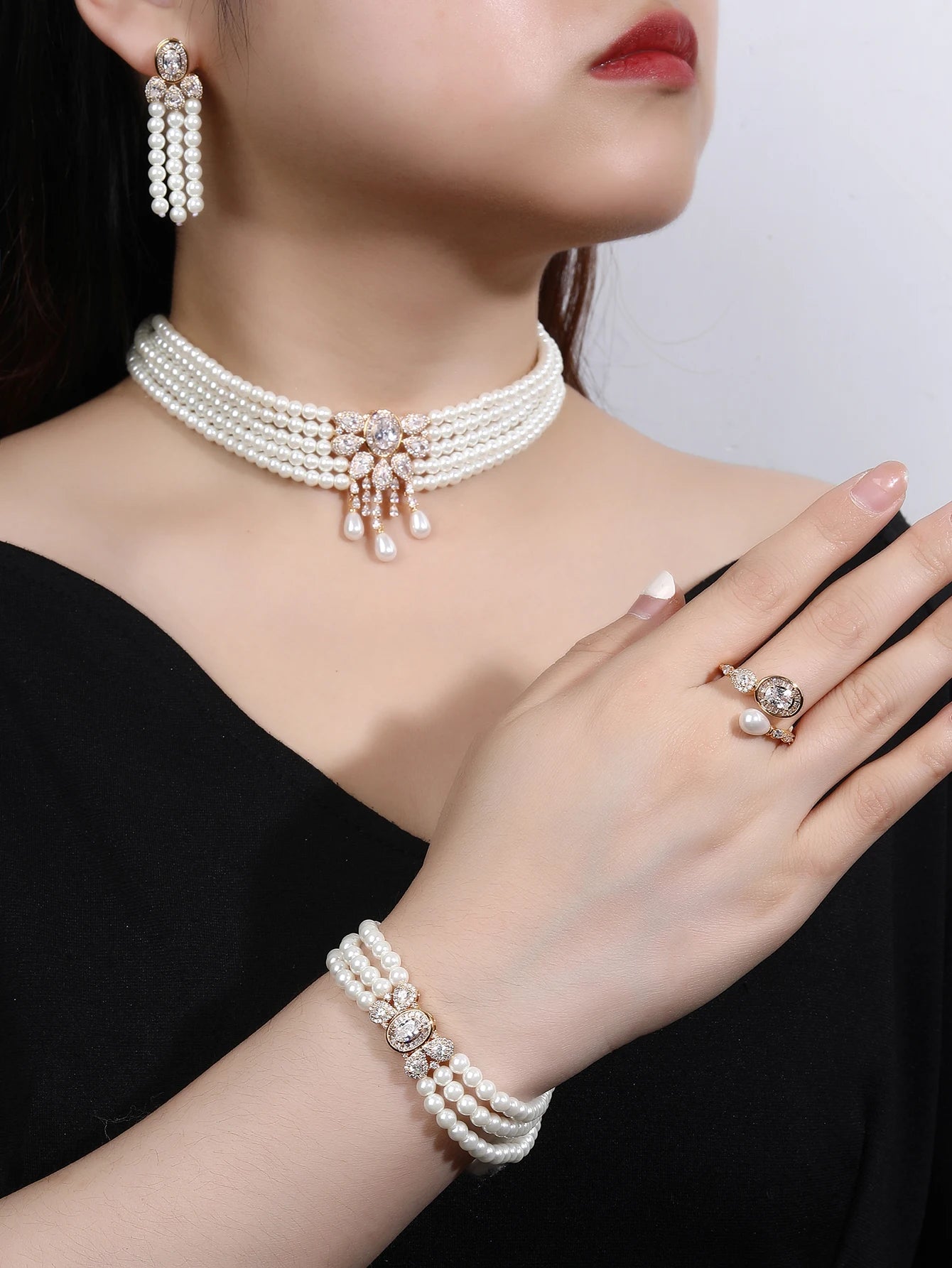 BrideTalk Luxury Multilayer Pearl Choker Necklaces for Women Crystal Zircon Necklaces Weddings Bride Jewelry