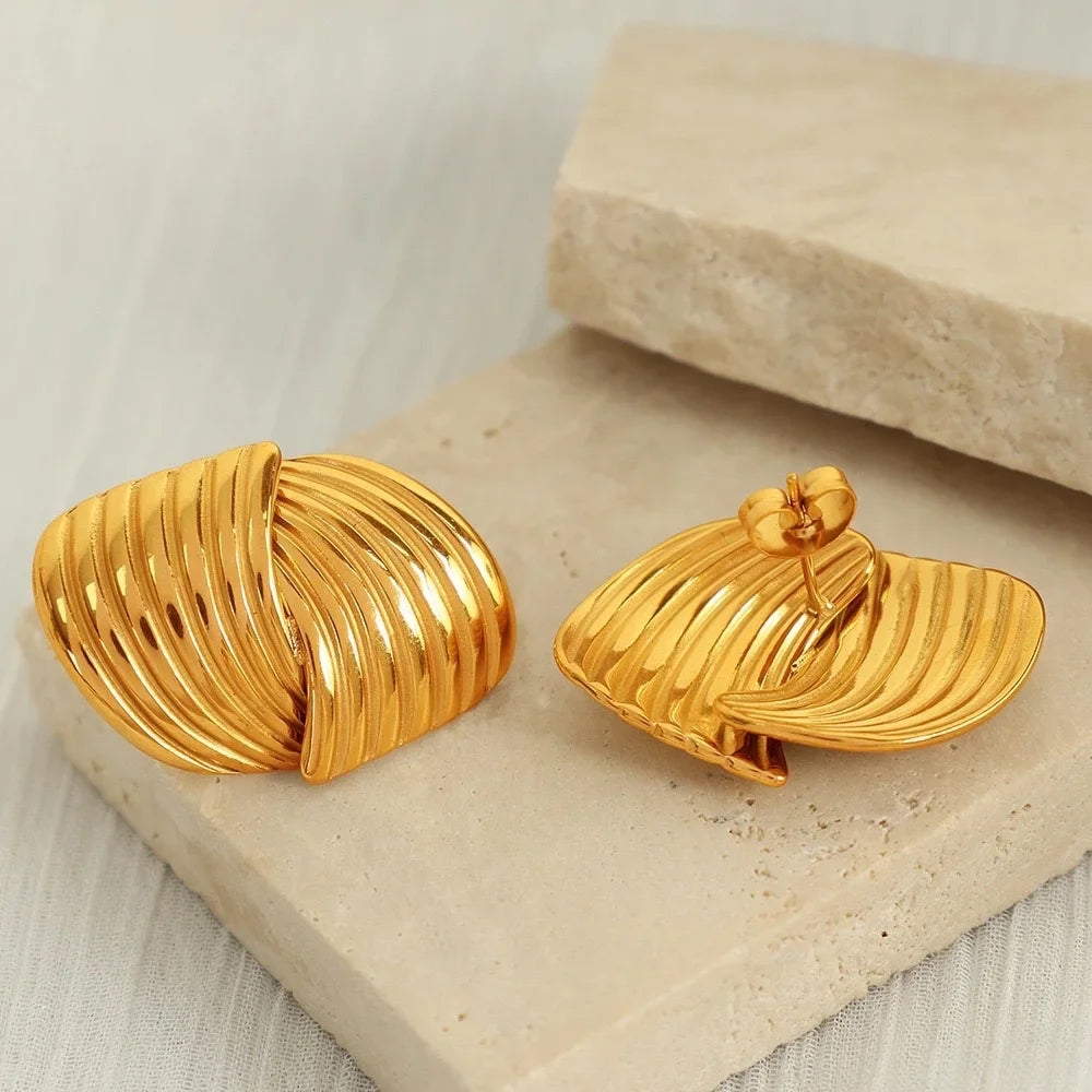 Fashion Textured Rhombus Brass Earrings 18k Gold Plating Jewelry Accessories Waterproof And Colorfast Ear Studs