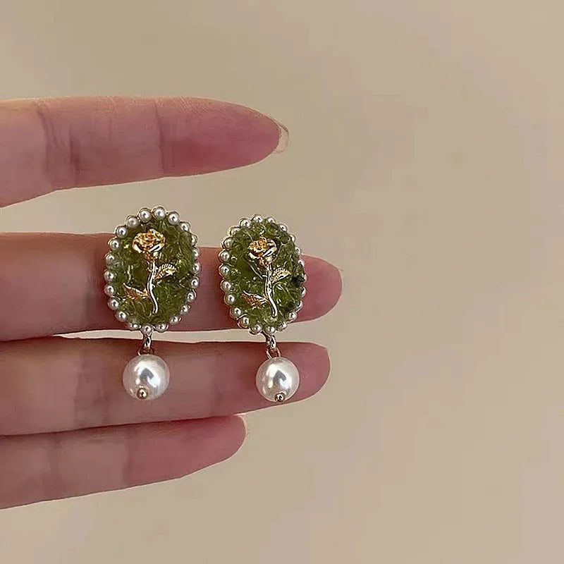 New Elegant Pearl Drop Earring Korean Classic Style Golden Rose Flower Dangle Earrings For Women Jewelry Valentine's Day present