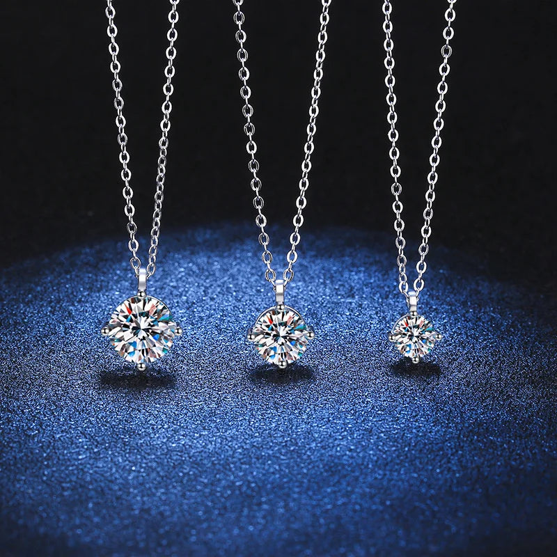 Butterflykiss 0.5/1/2/3 Carat Test Passed Moissanite Diamond Pendant For Women Classic S925 Silver Jewelry Brilliant Halo Gifts