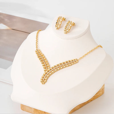 Exquisite Jewelry Set Women's Fashion Design Inlaid with Zircon Earrings Necklace Elegant Jewelry 2024 New Popular Style