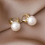 2022 New Cute Pearl Studs Hoop Earrings for Women Gold Color Eardrop Minimalist Tiny Huggies Hoops Wedding Fashion Jewelry