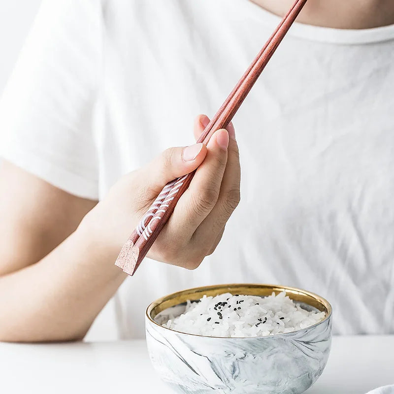 Hefeng Pointed Chopsticks for Home, Japanese Style, Fine Crafted, Solid Wood Cutlery, Creative, Non-slip, Heat Insulation